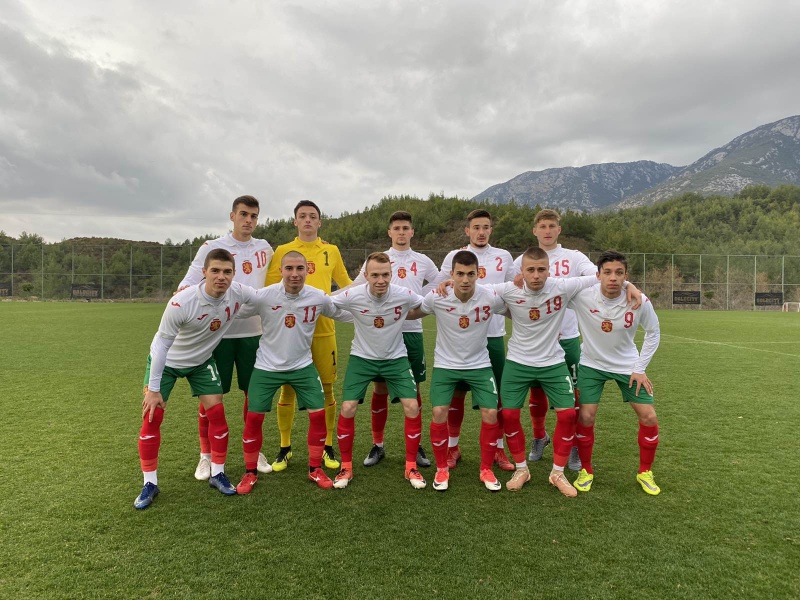 Втора победа за България U19 на турска земя
