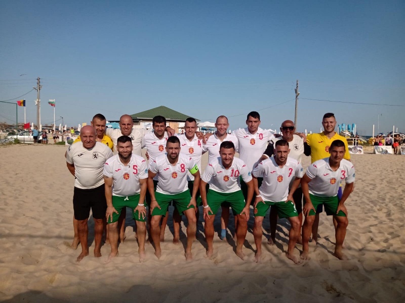 Националният отбор на България по плажен футбол записа две победи над Румъния преди старта си в Евролигата