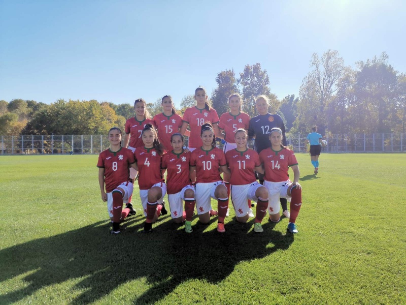 Националният тим на България за девойки до 19 г. стартира с разгромна победа в европейските квалификации