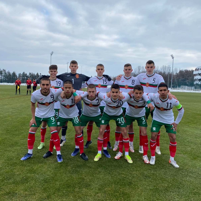 България U17 завърши наравно с Гърция U17 в първата контрола