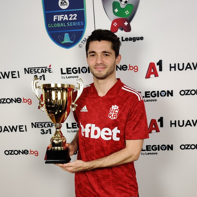 Иван Чуров е новият шампион  в електронното първенство по футбол на България
