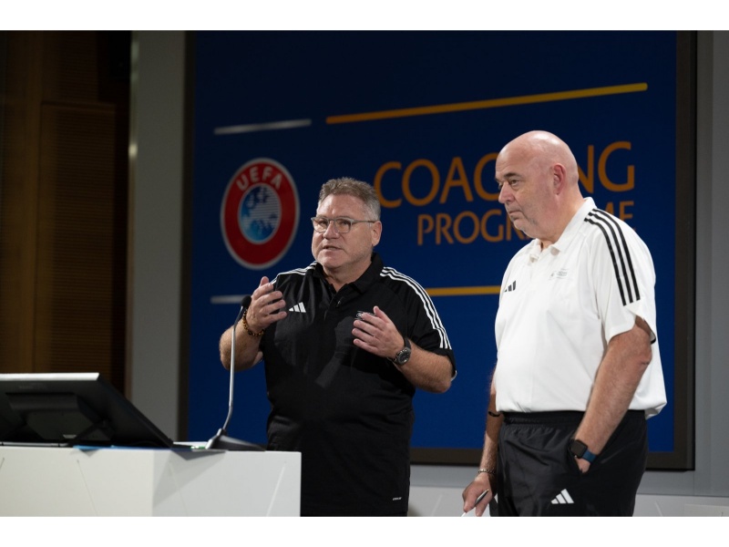 България взе участие в XIV конференция за треньорско образование, организирана от УЕФА