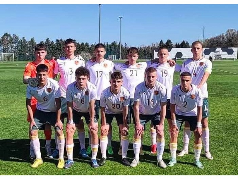 България U16 победи селекцията на Вестфалия в приятелски мач
