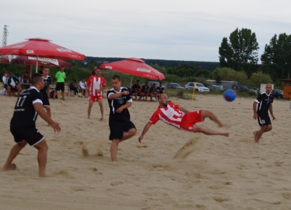 Спартак, Одесос и Искър се класираха за финалите на държавното първенство по плажен футбол