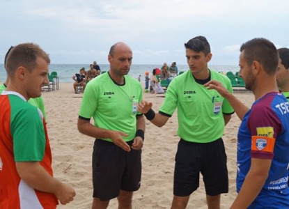 Престижни международни наряди за български съдии по плажен футбол