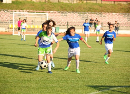 Аматьорската футболна лига към БФС организира фестивал по футбол за девойки до 12г. във Велико Търново 
